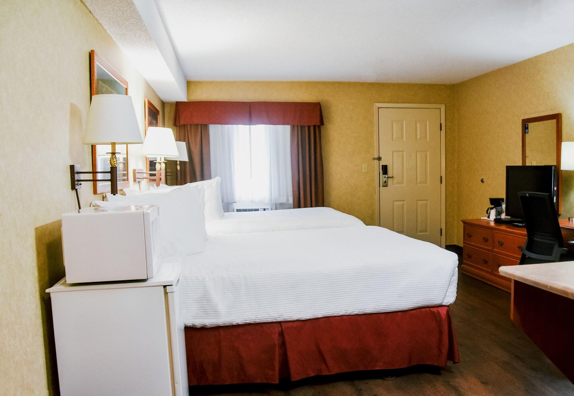 Stony Plain Inn & Suites Exterior photo